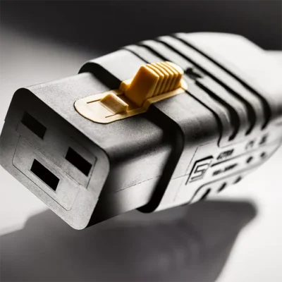 sob-brasil-produtos-schurter-4799-conector iec-c19-06